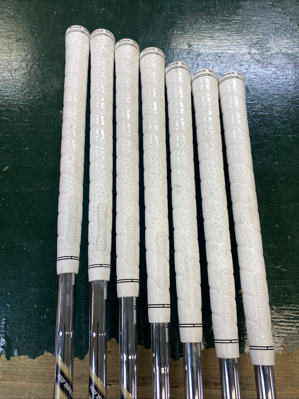 Used RH Titleist 620 Forged CB Iron Set 4-PW Dynamic Gold Tour Issue X100 Steel - Image 18