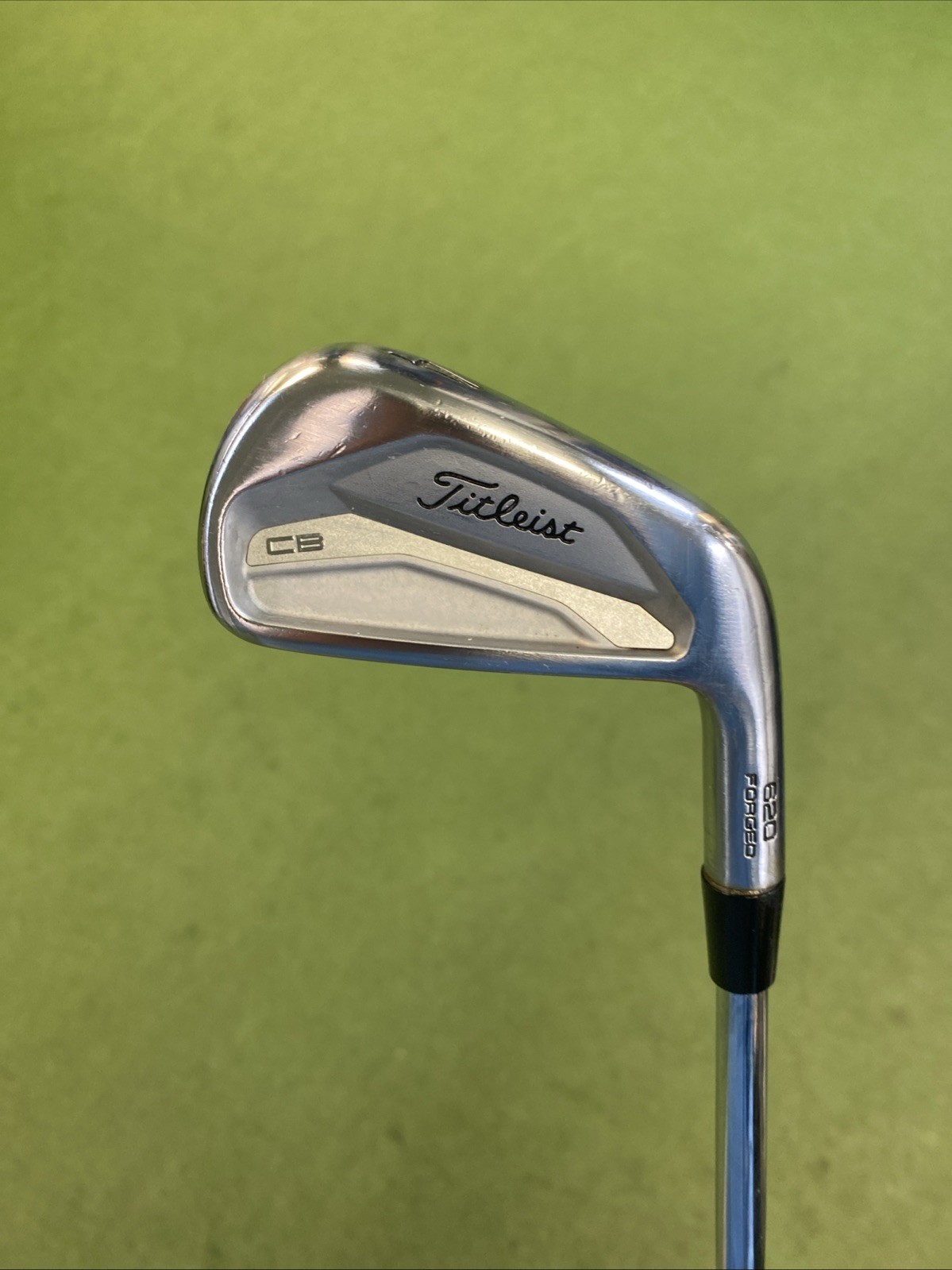 Used RH Titleist 620 Forged CB Iron Set 4-PW Dynamic Gold Tour Issue X100 Steel - Image 3
