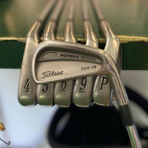 Used-RH-Titleist-704-CB-Iron-Set-3-P-Stiff-Steel-No-7-8-Irons-356296639348