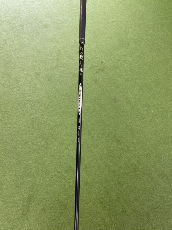 Used RH Titleist 910 D3 9.5* Driver Diamana ‘ahina Graphite Stiff Flex - Image 7