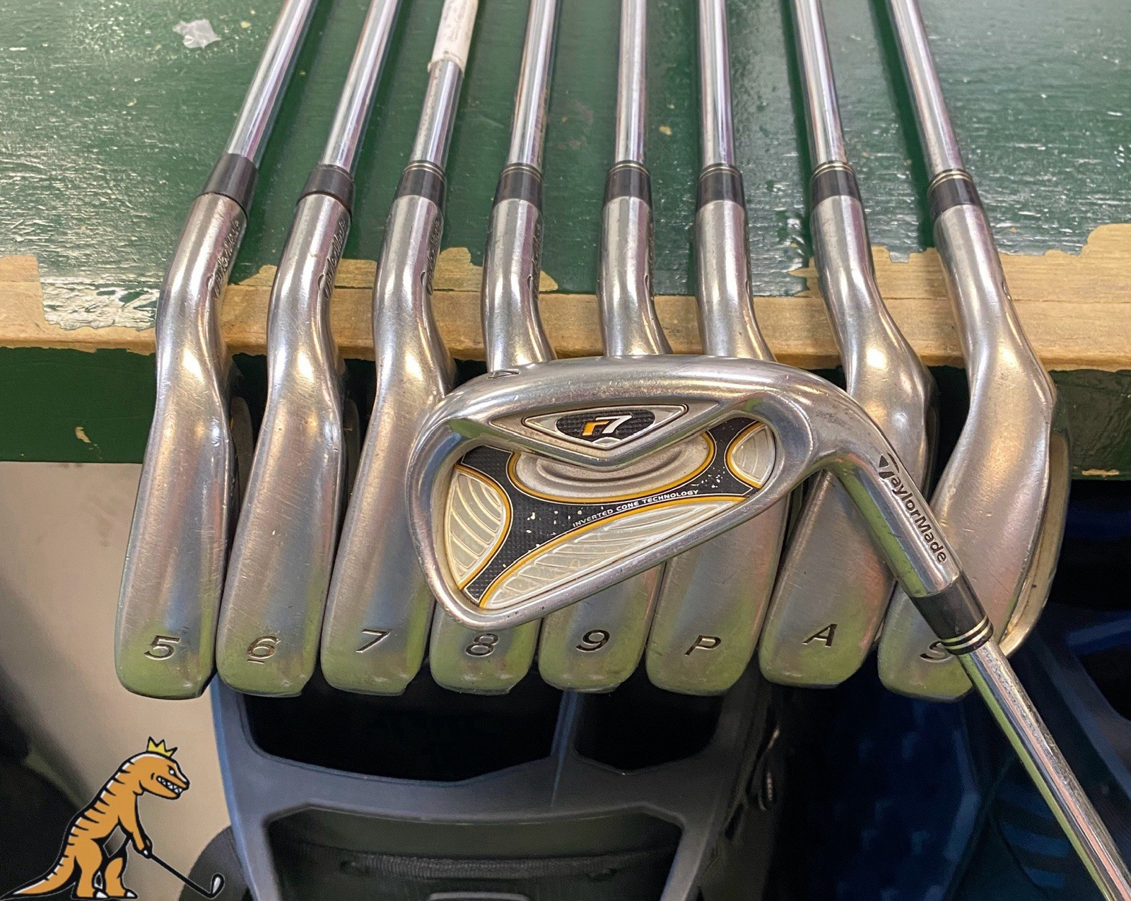 Used TaylorMade r7 Iron Set 4-PW-GW-SW T-Step Stiff Flex Steel