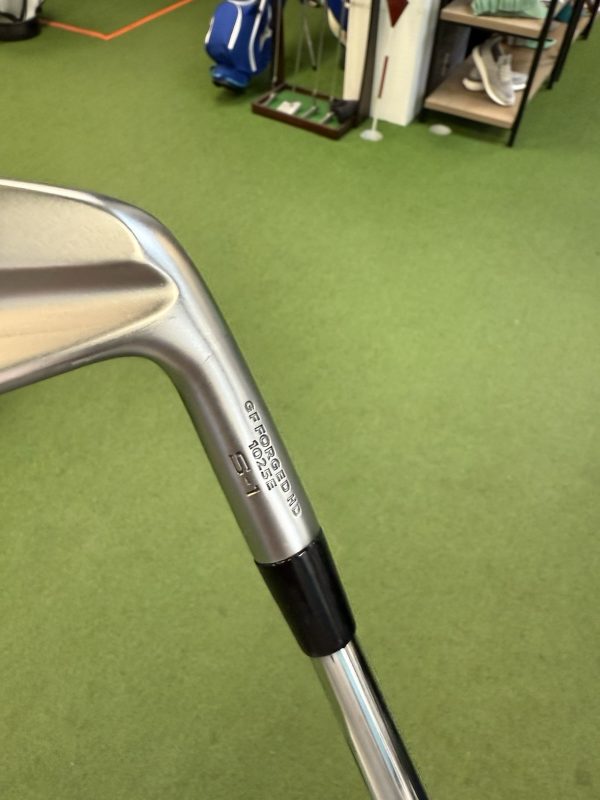 Mint Mizuno 6 Iron KBS Tour 120 Stiff Right Handed - Image 3