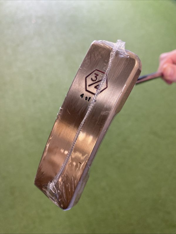 New Bettinardi 3/4 4 Of 7 Bronze 35” Blade Putter Rare - Image 3