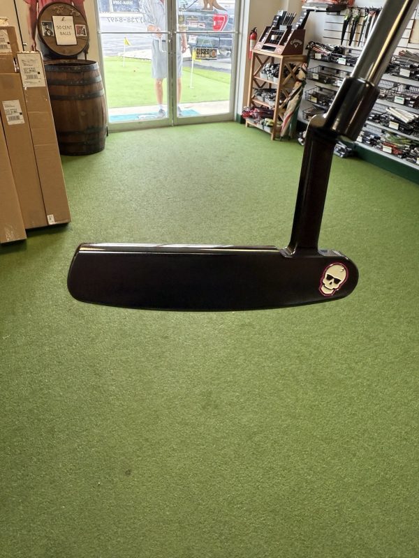 SWAG GOLF DGAP CARBON BLACK OXIDE- HANDSOME ONE PUTTER 34” Right Handed - Image 7