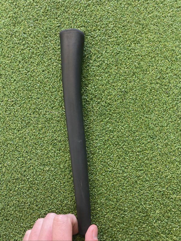Scotty Cameron Circle T Pistolini Blackout Putter Grip - Image 4