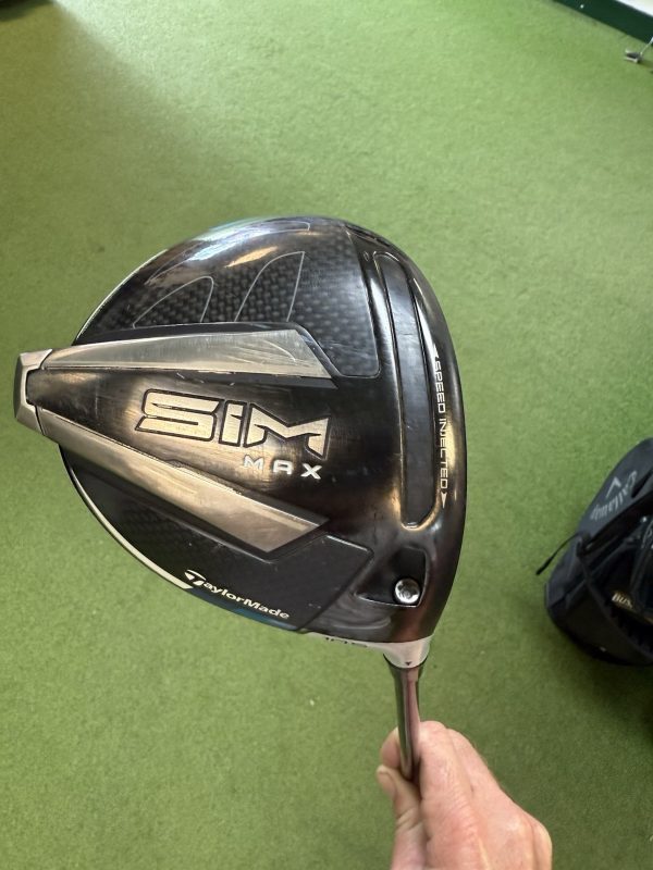 Taylormade Sim Max 10.5° Driver Bassara 42g Lite Flex Right Handed - Image 4