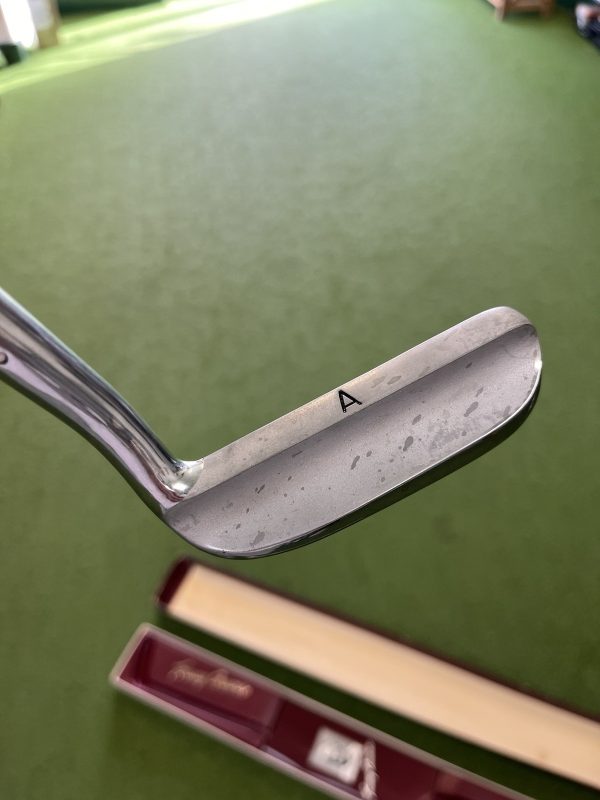 Tommy-Armour-Collectors-Putter-In-Box-356764180429-7