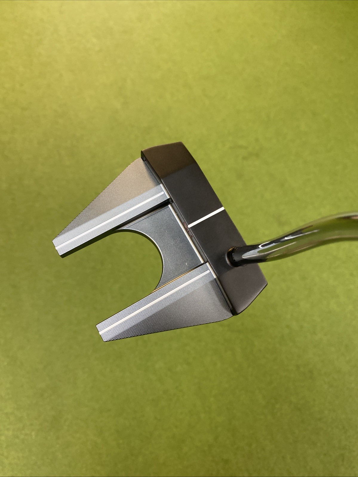 Used LH Odyssey Tri-Hot 5K Seven 34” Mallet Putter + HC - Image 7