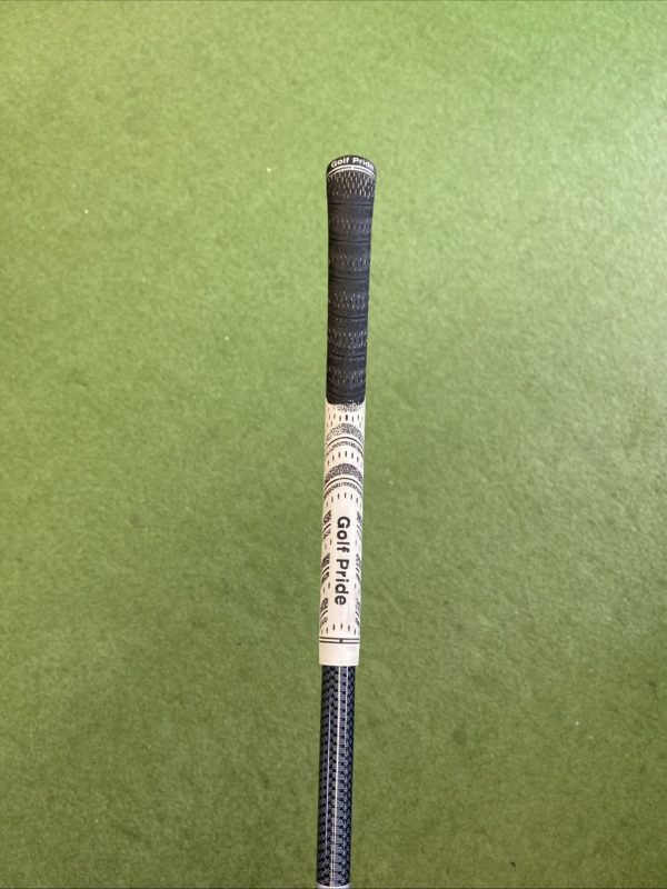 Used RH Callaway Epic Flash 21* 4 Hybrid Tensei AV 65g Graphite Regular 4H - Image 9