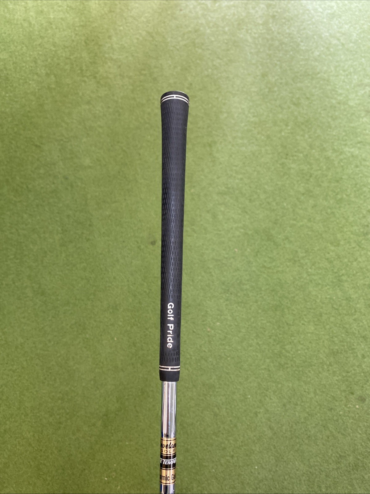 Used RH Cleveland CG10 CMM 46* Pitching Wedge Dynamic Gold S400 Steel - Image 7