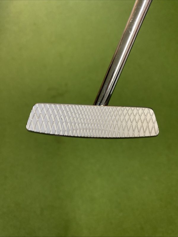 Used RH Cleveland HB Soft 10.5 35.5” Mallet Putter UST All In Graphite Shaft HC - Image 3