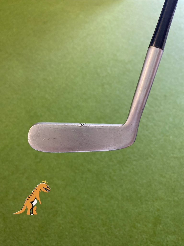 Used RH MacGregor Classic Iron Master 35” Blade Putter