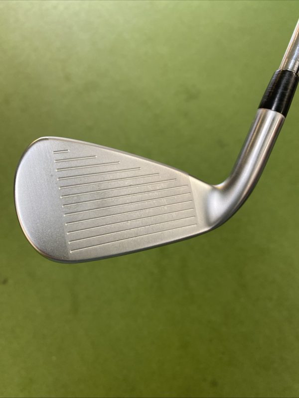 Used RH Mizuno JPX 921 Hot Metal 4 Iron Project X Stiff Flex Steel