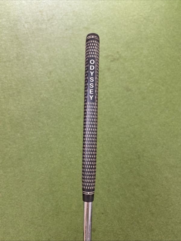 Used RH Odyssey White Hot 2-Ball 34” Mallet Putter - Image 9