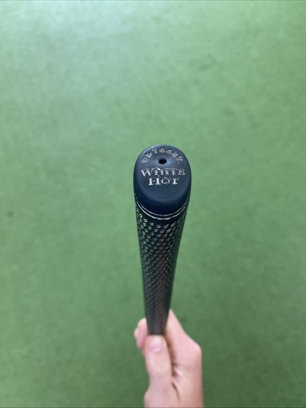 Used RH Odyssey White Hot 2-Ball 34” Mallet Putter - Image 10