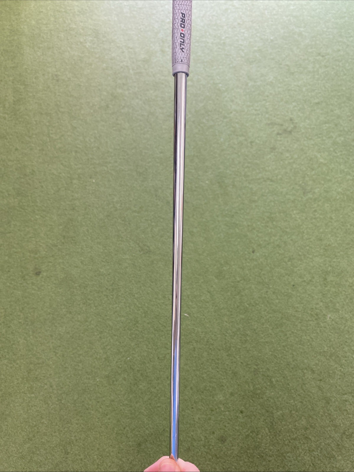 Used RH TP Mills Huey Select Tuscaloosa 35” Black Putter - Image 8