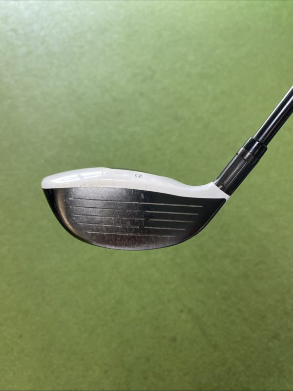 Used RH TaylorMade M2 15* 3-Wood HZRDUS Yellow 60g Graphite Stiff Flex - Image 4