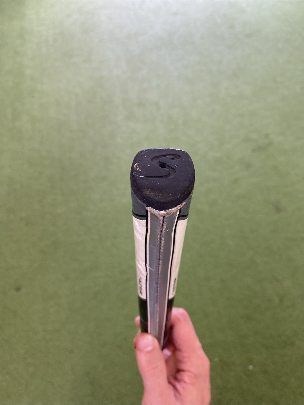 Used RH TaylorMade Spider EX Navy 35” Mallet Putter Double Bend - Image 12