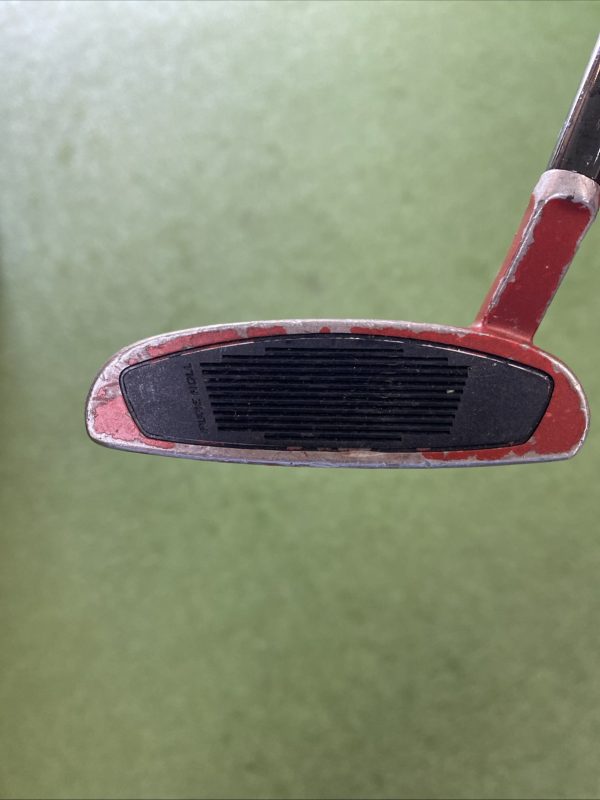 Used RH TaylorMade Spider Tour Red 34” Mallet Putter