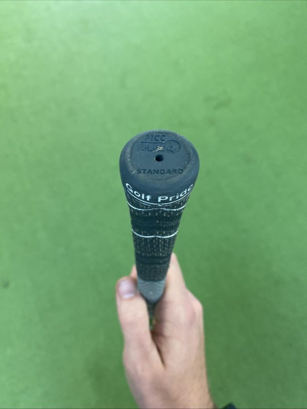 Used RH TaylorMade Stealth UDI 18* 2 Iron Aldila Ascent 100g Graphite - Image 9