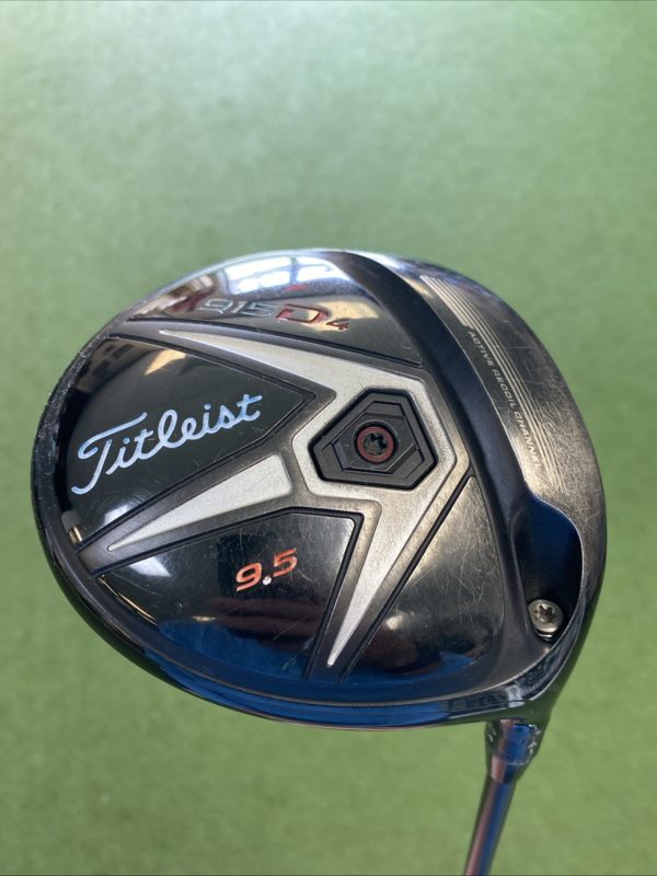 Used RH Titleist 915 D4 9.5* Driver HZRDUS Hand Crafted Extra Stiff Graphite