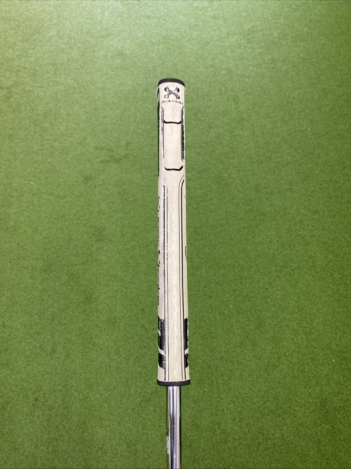 Used RH Titleist Scotty Cameron Select Golo Mid Black 37” Counter Balance Putter - Image 9