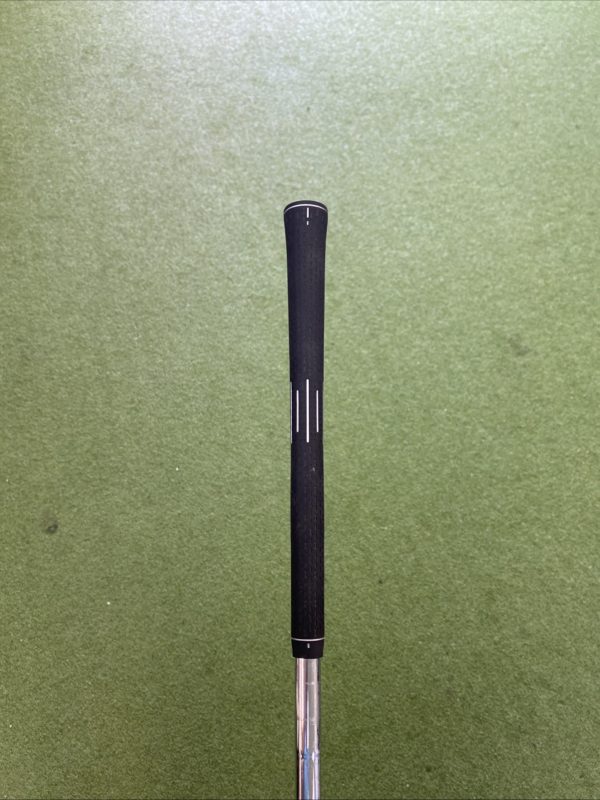 Used RH Titleist T400 7 Iron AWT 2.0 Regular Flex Steel