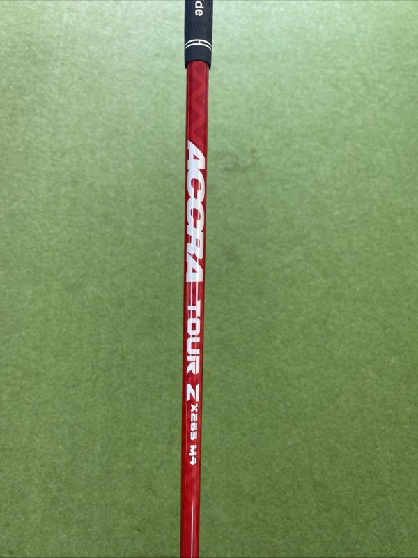 Used RH Titleist TSR3 18* 5-Wood Accra Tour Z 65g Graphite Stiff Flex - Image 8