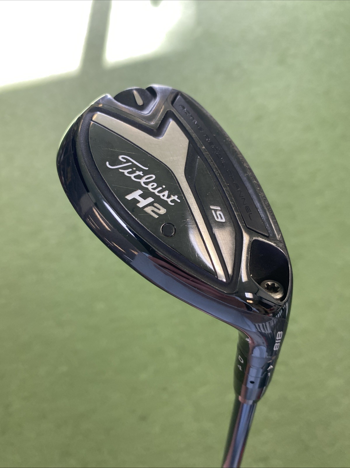 Used Titleist 818 H2 19* 3 Hybrid Ventus Velocore Blue 80g Stiff Flex Graphite - Image 3